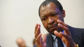 Enwezor nennt Abschied eine „Beleidigung“