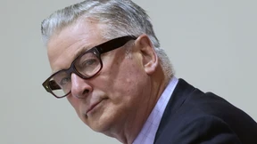 Alec Baldwin legt Rechtsstreit mit Justizbeamten in New Mexico bei