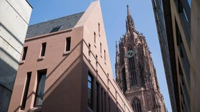 Britische Exzellenz im Kaiserdom