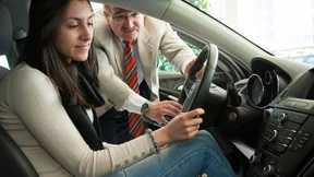 Autokäufer bekommen im Internet besonders hohe Rabatte