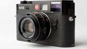 Blackstone steigt bei Leica ein