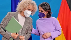 Greenpeace im Außenministerium