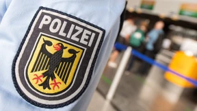 Bundespolizist erschießt Freundin mit Dienstwaffe