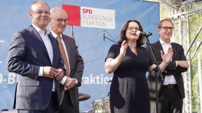 Nahles will Spurwechsel in Koalition durchsetzen