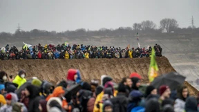 Müssen wir die Wirtschaft für das Klima schrumpfen?