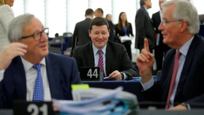 Junckers Mann und Oettingers Beitrag