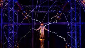 Gut behütet mit einer Million Volt