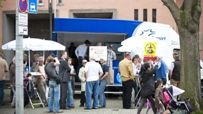 Dann zieht doch selbst hierher