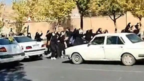 Was steckt hinter den Vergiftungen von Mädchen an Schulen?