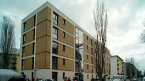 Wohnen im Mehrfamilienhaus aus Holz 