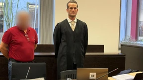 Wegen Mordes am Ehemann der früheren Freundin vor Gericht