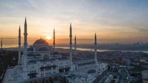 Beten in absoluter Symmetrie