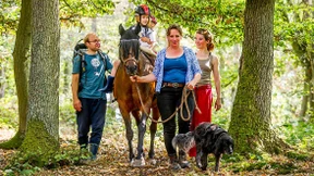 Noah auf dem Pferderücken