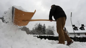 Woche vor Weihnachten beginnt mit Schnee