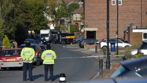 Mann soll sich mit Sprengstoff in Wohnung verschanzt haben