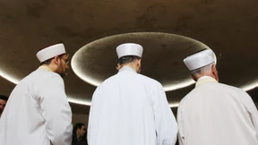 Argusäugig im Auftrag