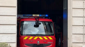 Gäste fallen bei Party in Paris durch den Boden