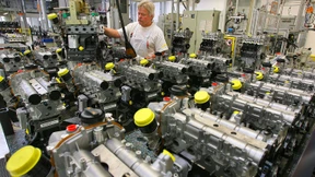 Autobauer sollen auch bei Benzinmotoren gekungelt haben