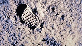 „Bodenschätze auf dem Mond sind ein großes Thema“