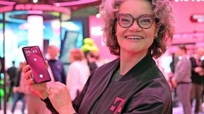 Wie die Telekom mit einem neuen KI-Phone angreifen will
