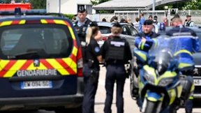 Lehrer greift Kollegen offenbar mit Messer an