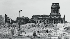 Kirchenbau und Menschenhandel