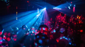 Lass Dein Glas nicht aus den Augen!