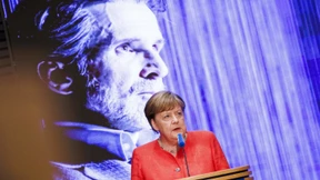 Kafka kann man nicht im Schlips lesen