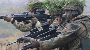 „Jamaika spielt mit der Zukunft der Bundeswehr“