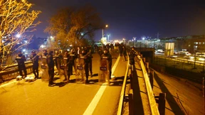 Mögliche Bombe explodiert nahe Metrostation