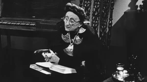 Der Fluch der alten Dame