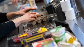 Die EZB sollte ihren Kurs halten