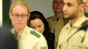 Nebenkläger wollen Neonazi-Kontakte prüfen