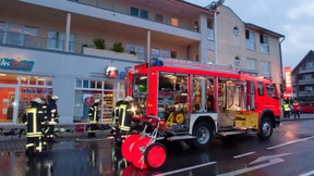 Vater tötete seine Familie, dann legte er Feuer