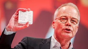 Ein Bierdeckel für die Tonne