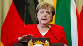 Karlsruhe verhandelt über Neutralitätspflicht der Kanzlerin