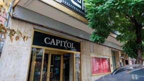 Trübe Wolken über der Leinwand