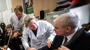 Von verschlissenen Bandscheiben und verlorenen Stimmen