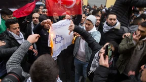 Schäuble warnt vor mehr Judenhass durch Migration