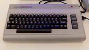 Der Brotkasten-Computer wird 30