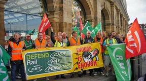 Streik stoppt Hälfte der Bahnverbindungen in England