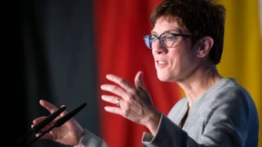 Kramp-Karrenbauer: Antisemitismus an allen Ecken und Enden in AfD