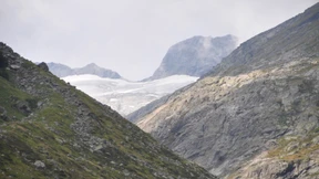 Jahrzehnte alte Leiche an Tiroler Gletscher gefunden