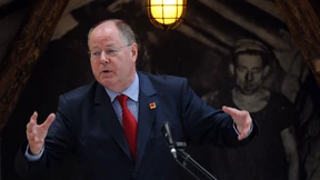 Steinbrück distanziert sich von grünen Steuerplänen