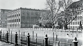 Sie stand am Anfang, und sie muss am Ende stehen