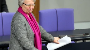 Annette Schavan hält an Bundestagsmandat fest