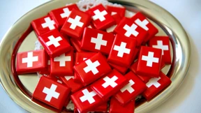 Schweiz stellt mögliche Steuersünder ins Internet