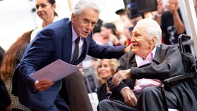 Michael Douglas bekommt endlich seinen Stern auf dem Walk of Fame