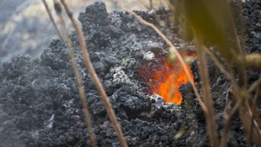 Luftaufnahmen zeigen Lavastrom