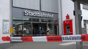 Ehemann tötet Frau und deren Lebensgefährten